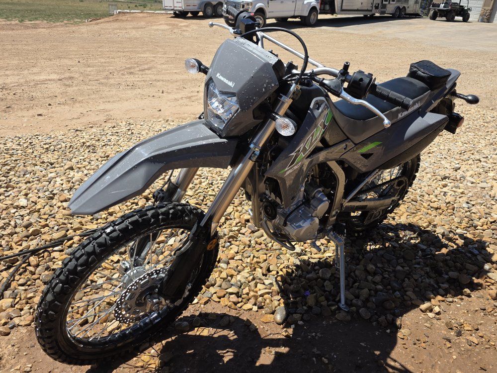 2025 KLX 300