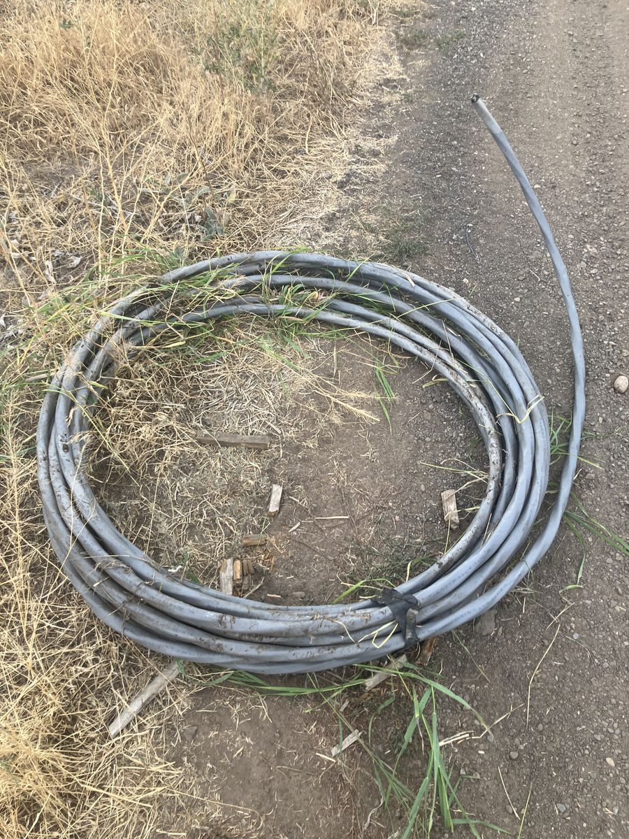130 feet Al see cable