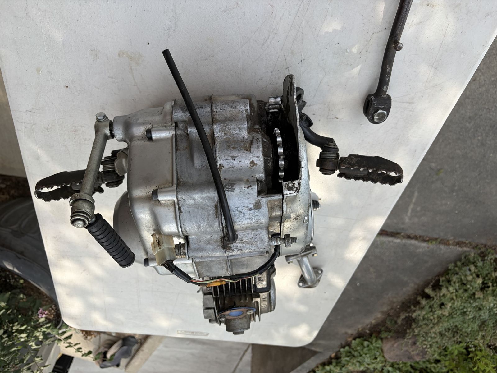 Main image 3