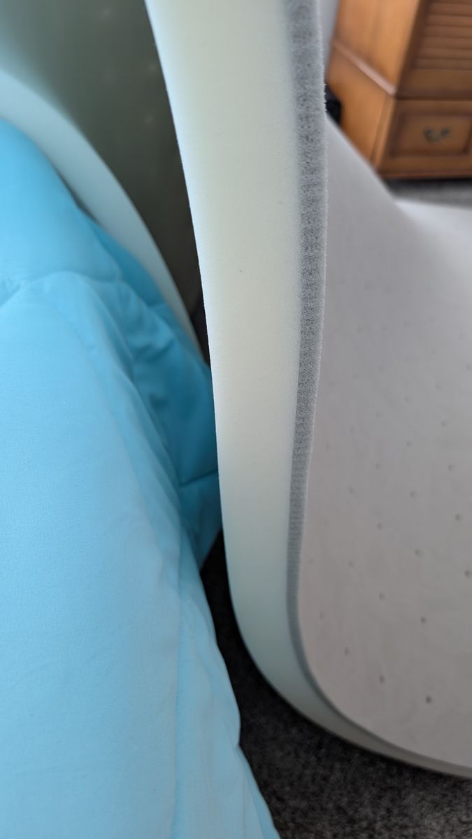 Main image 3