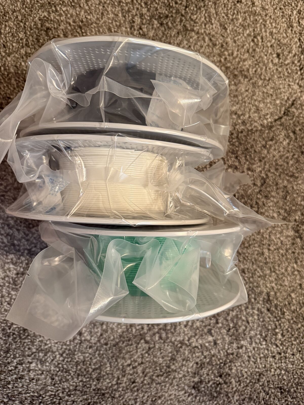 Sealed Bambu Starter Pack (pla-green, pla-support, pla-cf)