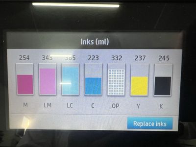 HP Latex 115 Wide Format Printer - Low Use, New Ink & Print Heads