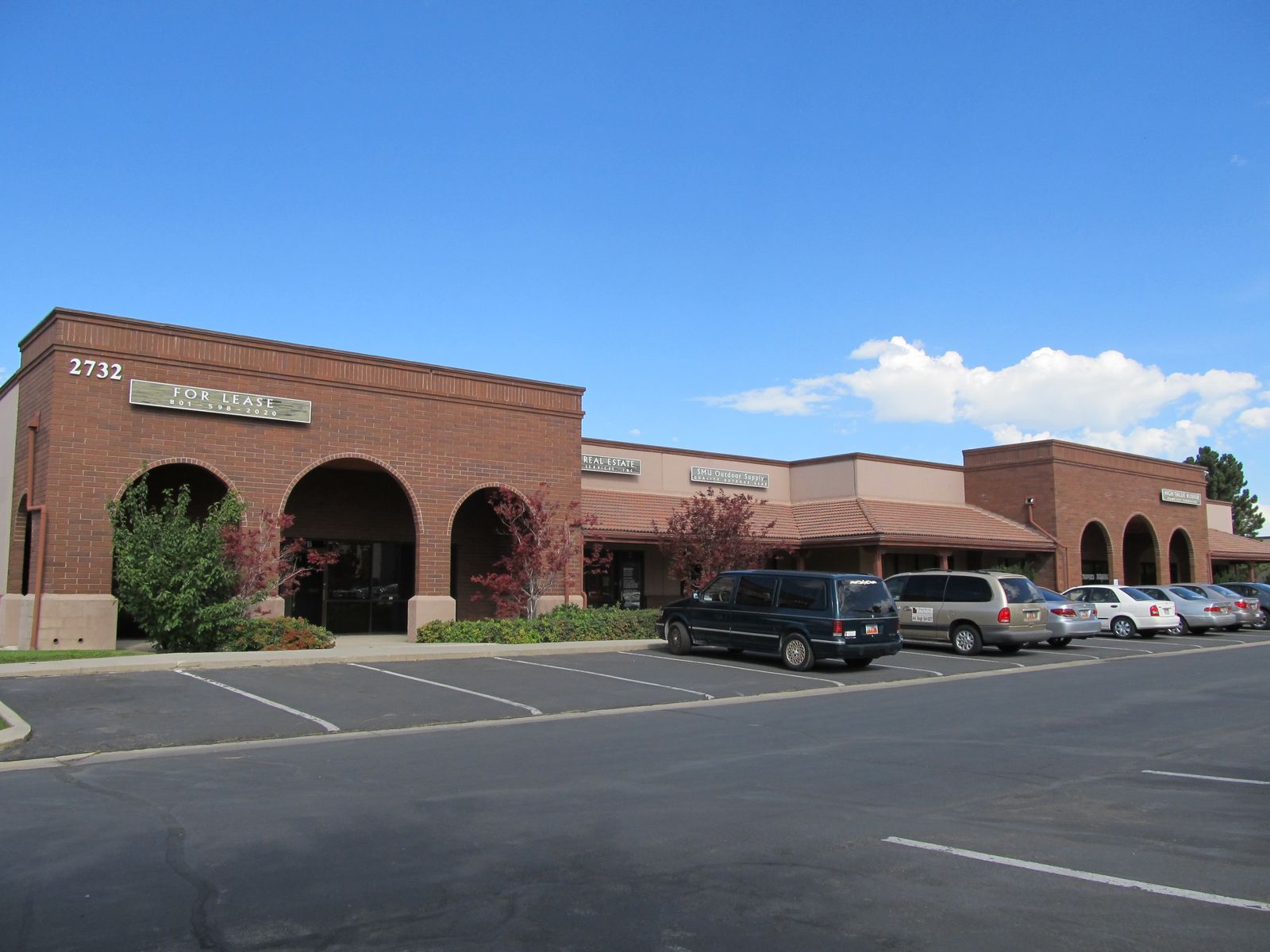Main image 2