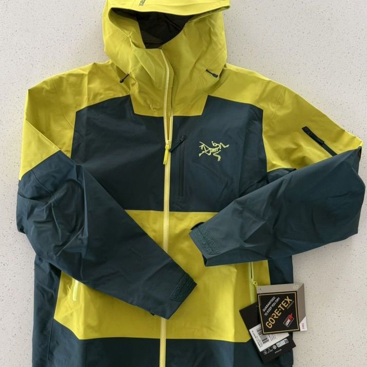 NWT Arc'teryx Sabre SV - Mens M