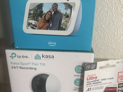 NEW Echo Show 5 + NEW Kasa Smart Camera Bundle