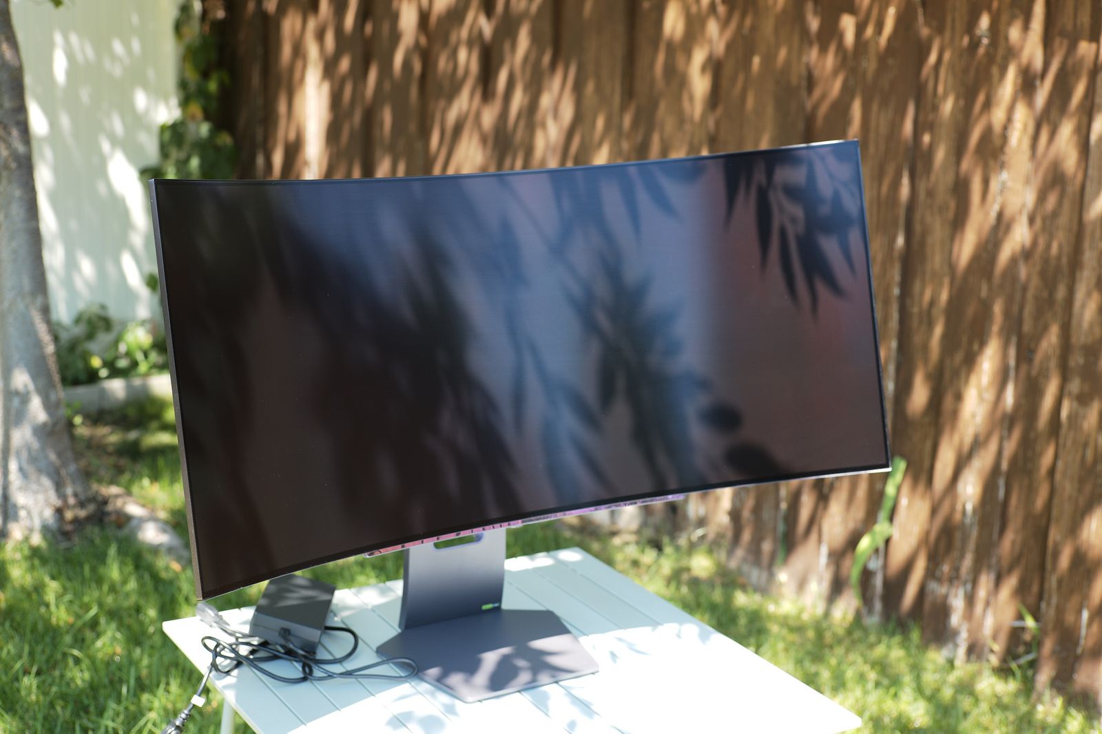 LG 45GS95QE Ultragear OLED Curved Gaming Monitor - 45-Inch 240Hz - 3440x1440