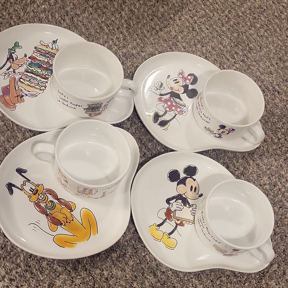Super Cute Disney Bowl Plate Set!