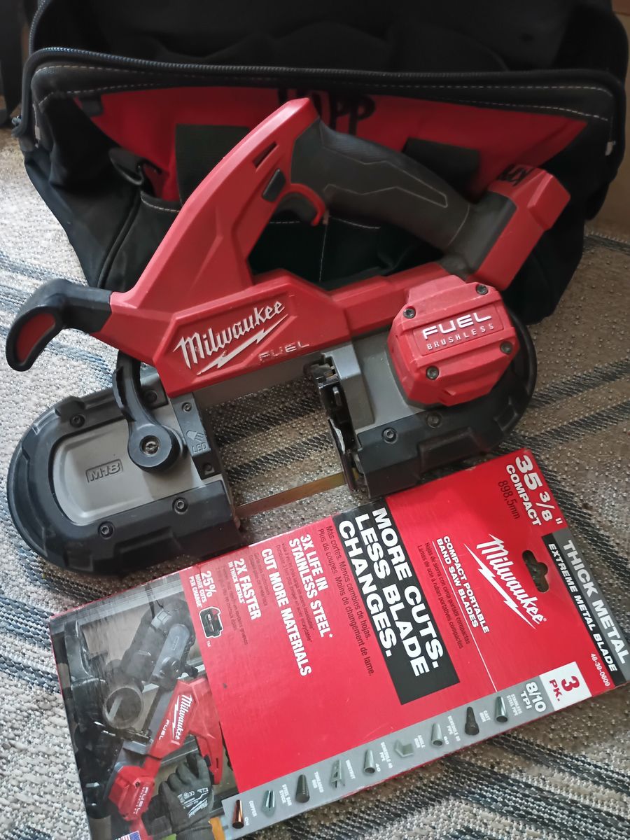 Milwaukee M18 Fuel Compact Band Saw 2829-20 Light Use