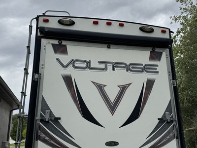 V3605 Voltage with separate garage