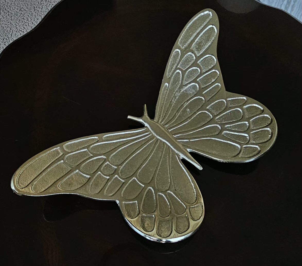 Butterfly 16"×8" Metal Gold