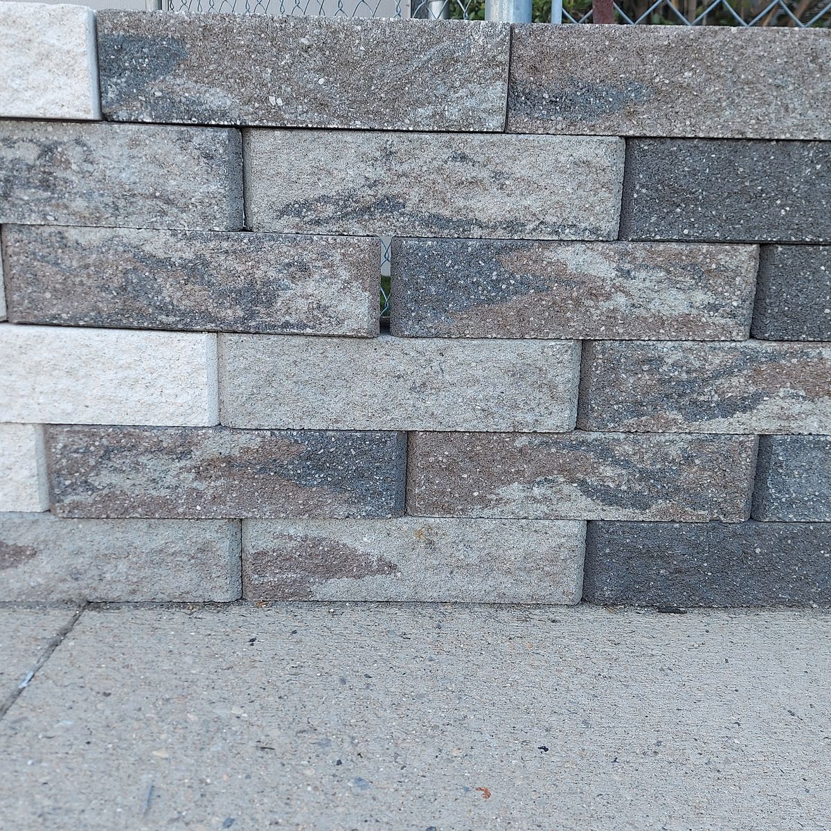 DURANGO MESA WALL BLOCKS (6x4x16)