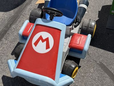 Mario Kart World Of Nintendo Ride On