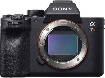 Sony A7R IV and Sony lenses