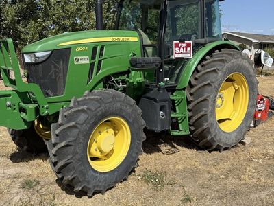 2017 John Deere 6120 E