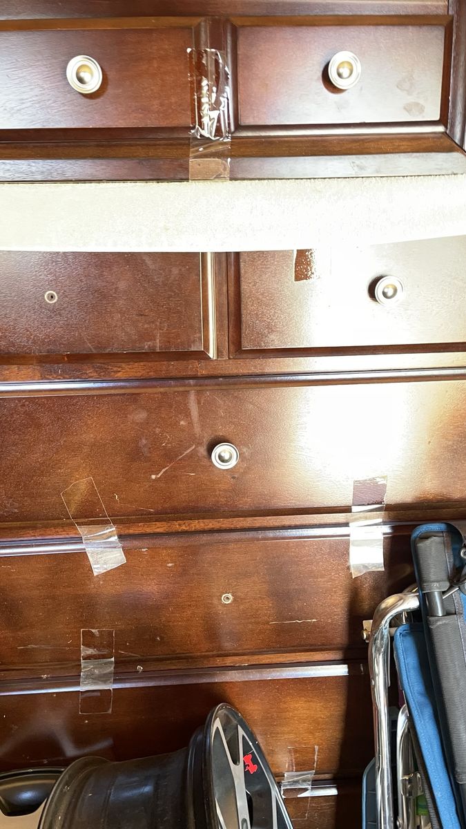 Dresser