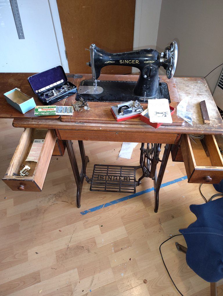 Vintage Singer Treadle Sewing Machine with Cabinet and Accessories