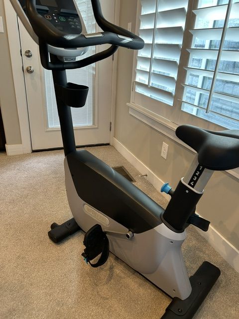 Precor Recumbent Bike