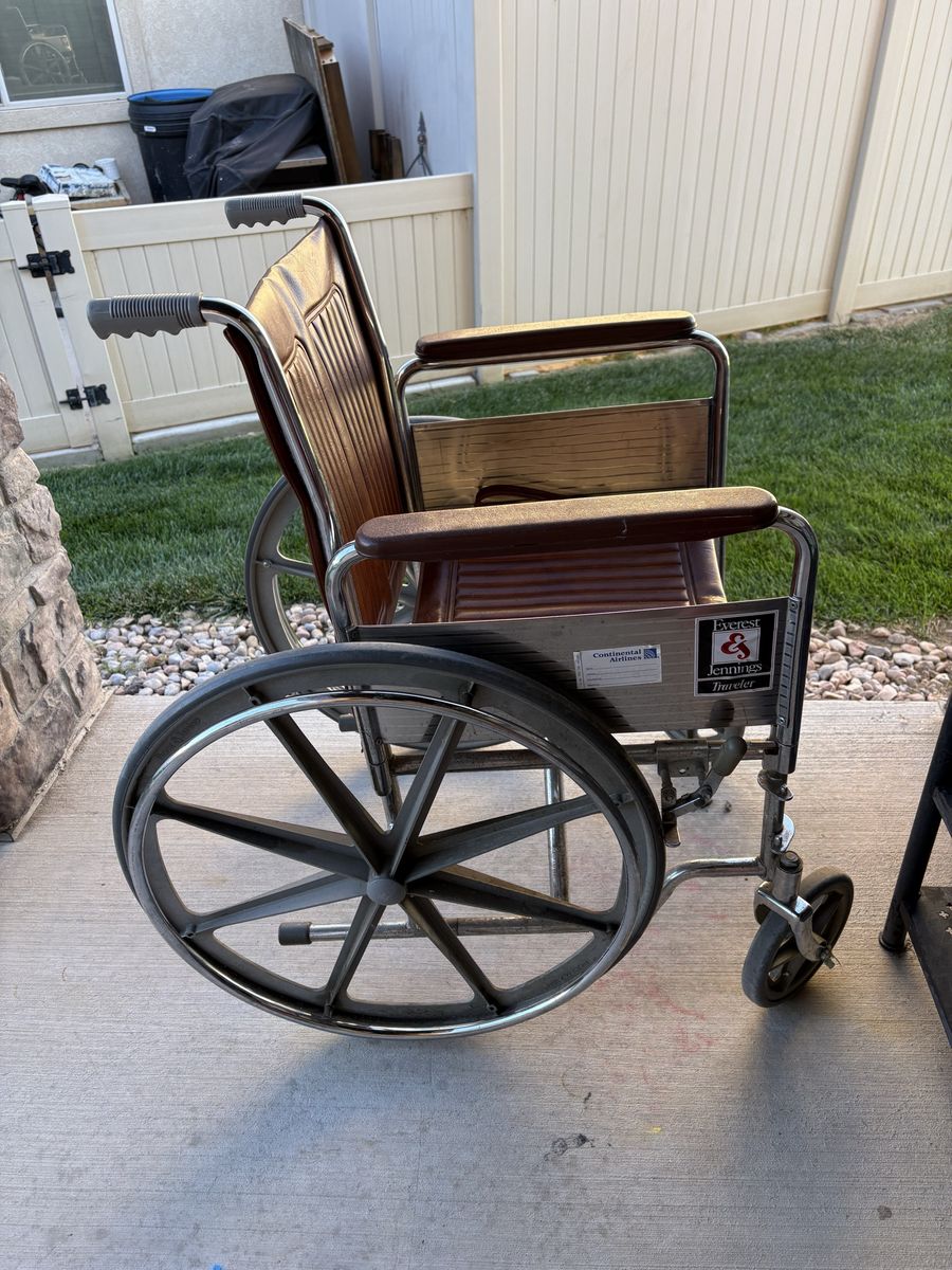 Traveler Wheelchair
