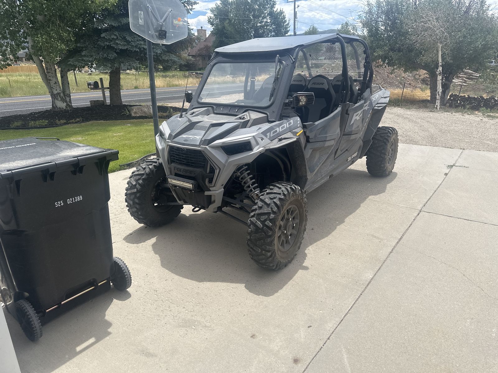 Polaris RZR XP 1000 Side-by-Side UTV - Grey, Utility Vehicle with Light Bar