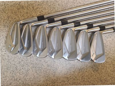 Mizuno JPX 919 TOUR FORGED 4-PW golf irons RH Titleist TaylorMade Callaway Ping