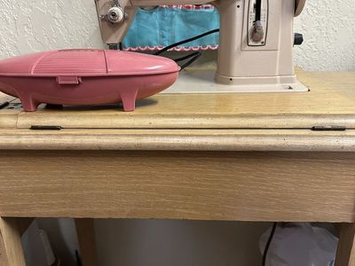 Vintage Singer Sewing Machine