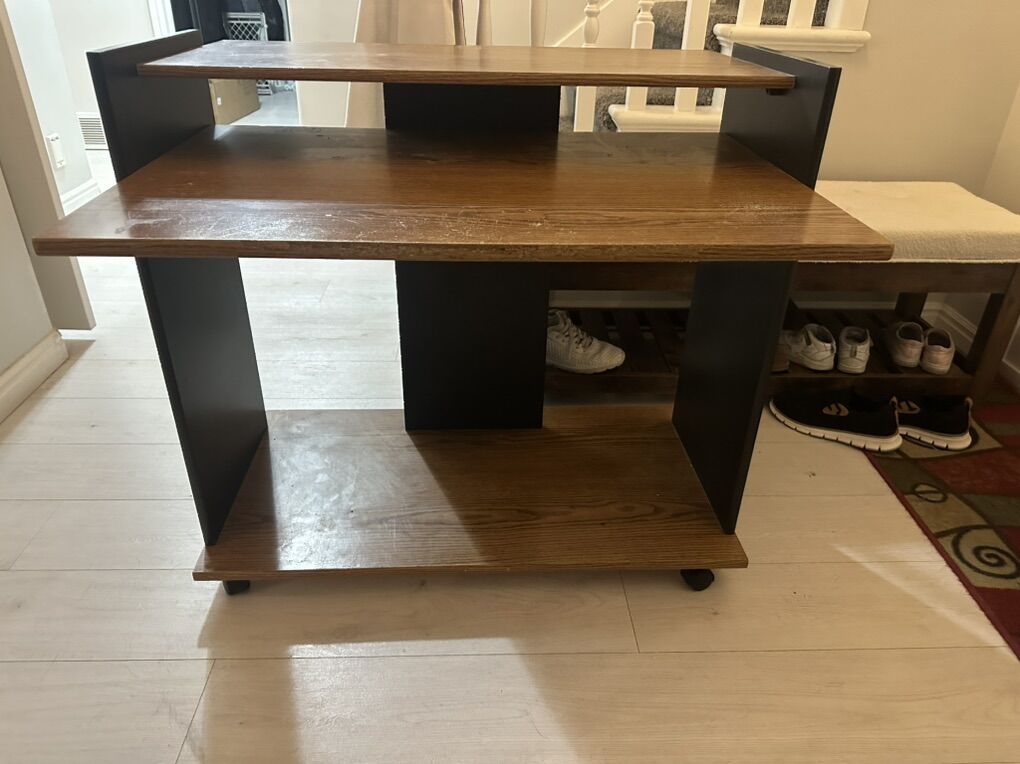 FREE! Computer Desk