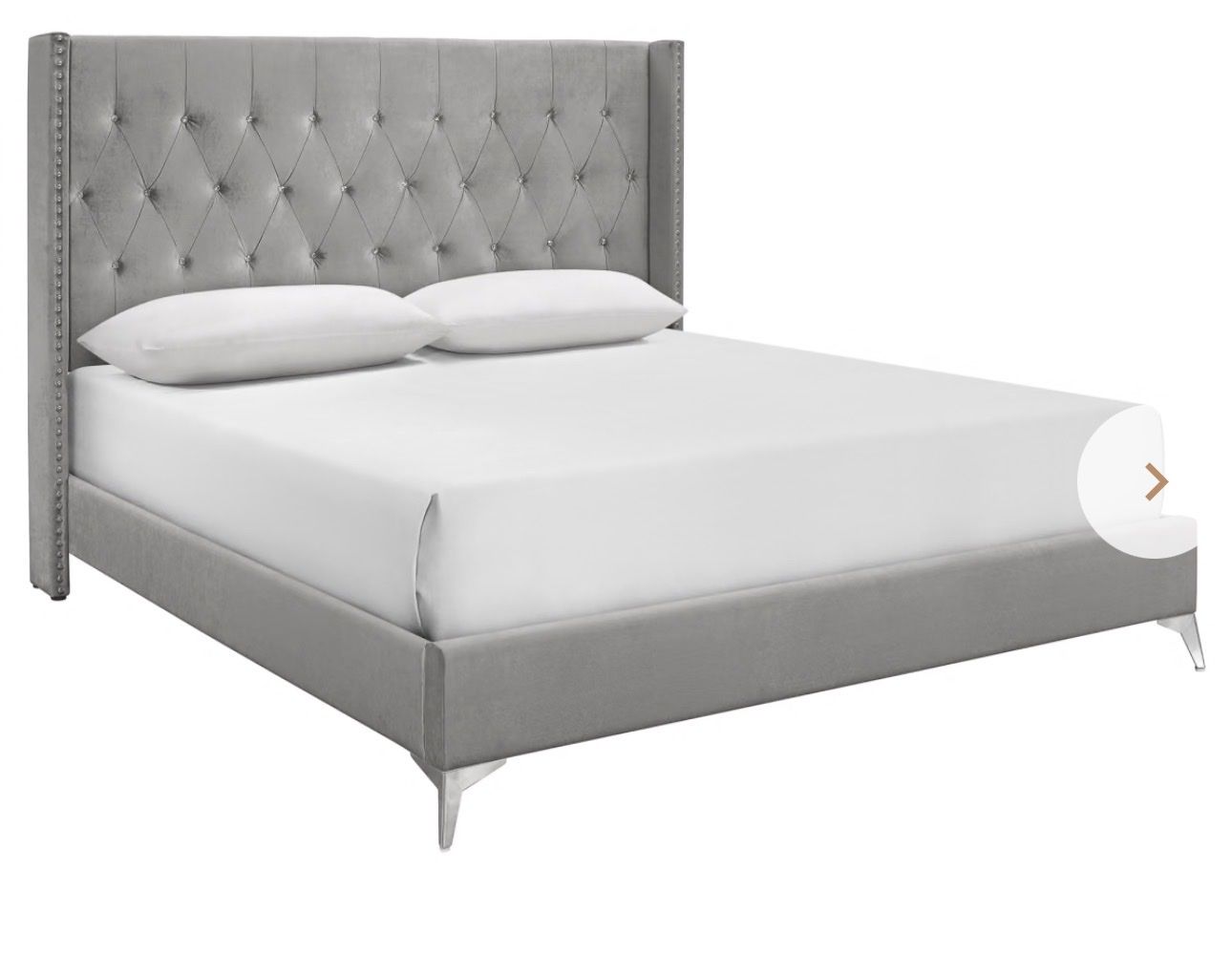 Beautiful Bedroom Set See Ad!