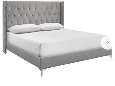 Beautiful Bedroom Set See Ad!