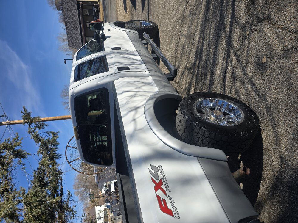 2004 Ford F-250 Super Duty Lariat