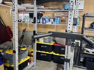 Rogue Squat Rack RML-390C (Light Gray) With Rogue 3 inch nameplate, Matador Dip Bar and Bulgarian Leg attachment