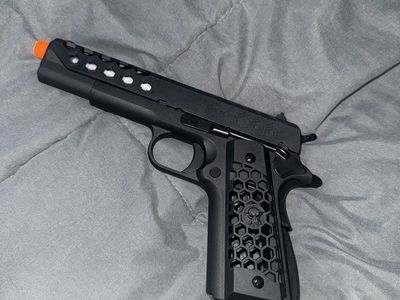 We-Tech 1911 GBB airsoft pistol