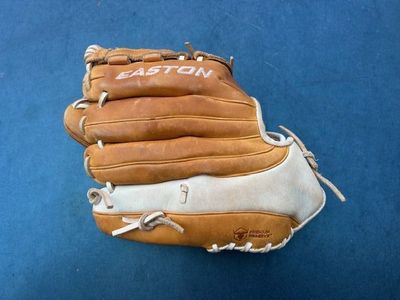 Easton Softball Glove