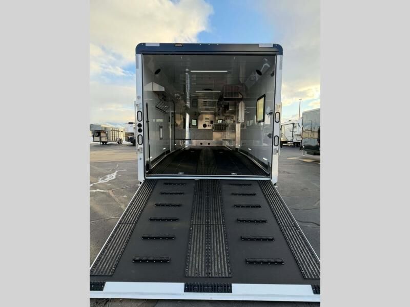 New 2026 Trails West RPM 34' GN - Altitude Package