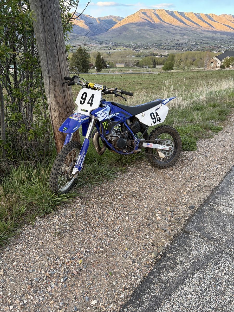 2005 yz85