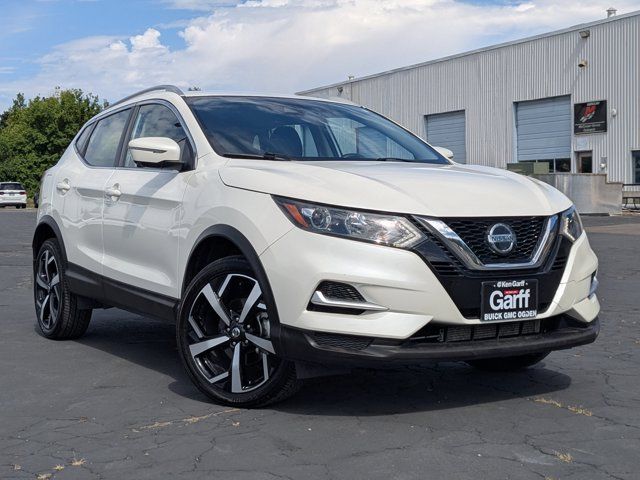 2022 Nissan Rogue Sport SL