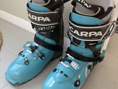 Scarpa Gea Backcountry Touring Ski Boots Size 26