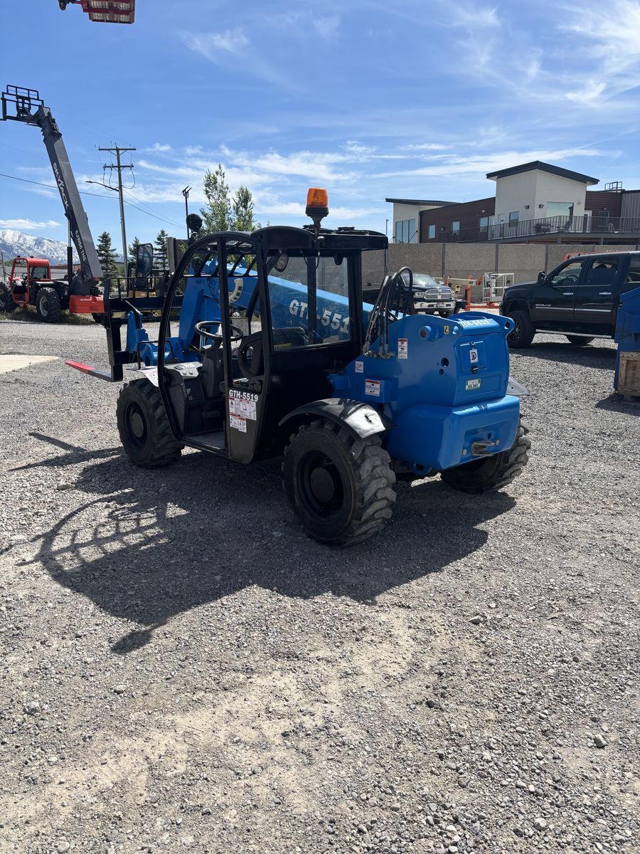 2017 Genie GTH-5519 (19') *Warranty* Forklift Telehandler (id.7116)