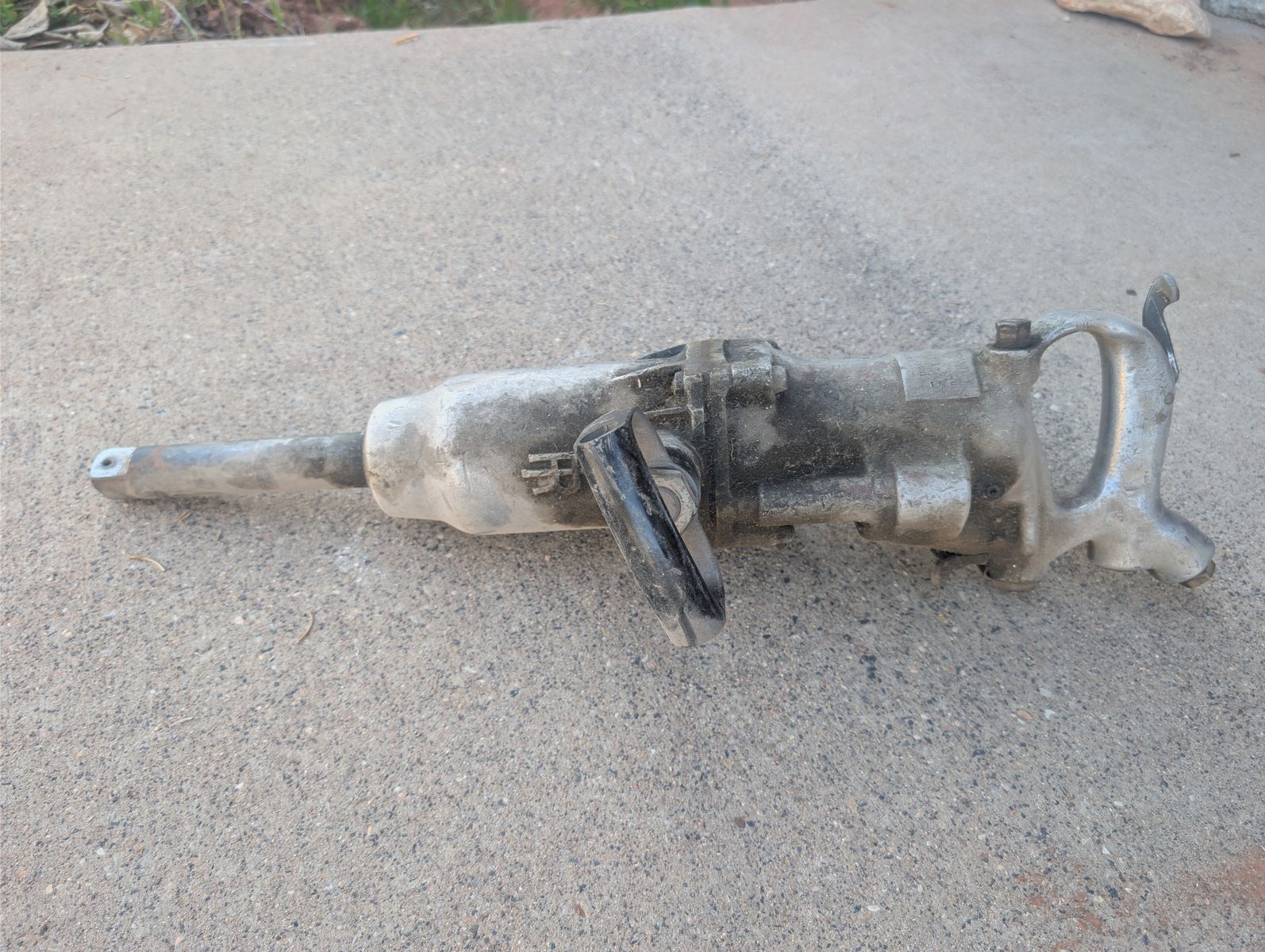 Industrial air impact wrench