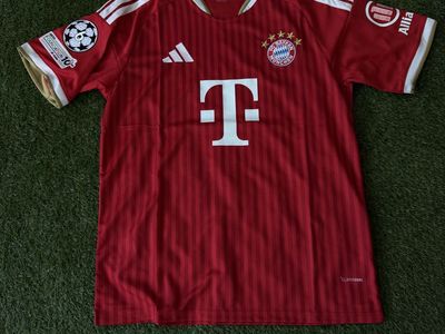 FC Bayern Adidas Red Soccer Jersey Luis Diaz #14 Foundation 10 Patch Men's Small