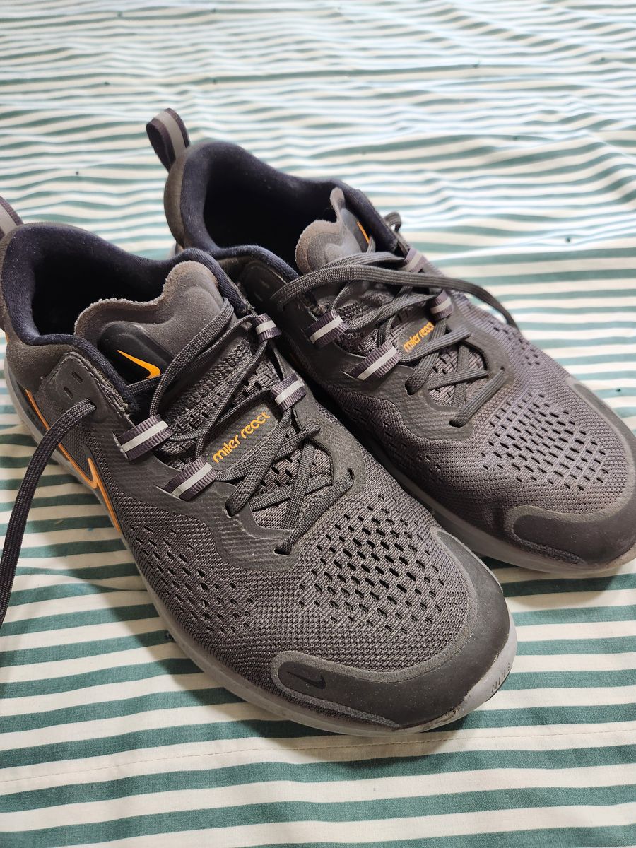 Nike Miler react men's shoes size 9 1/2