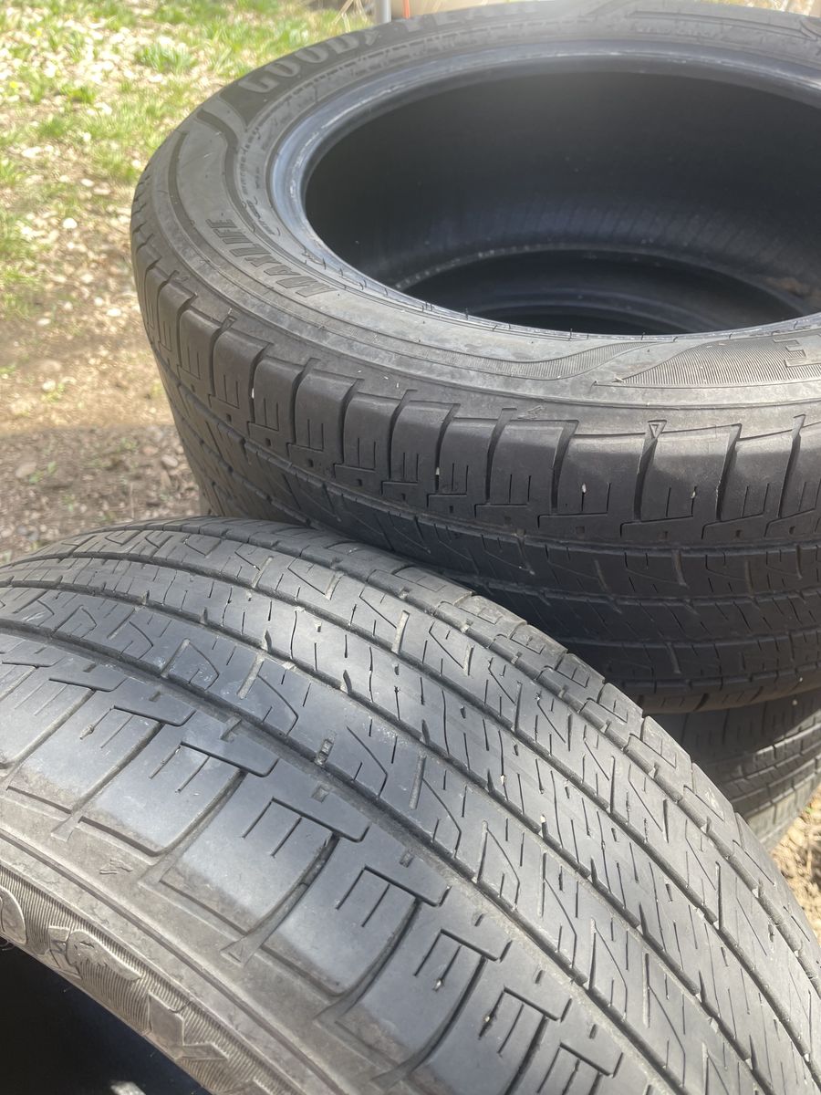 Goodyear assurance max life 235/55R17 99H