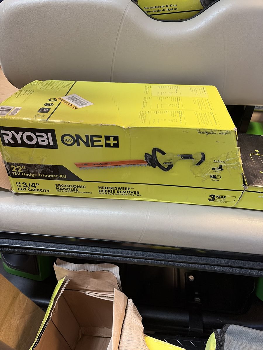 New Ryobi Hedge Trommer With Batt And Charger