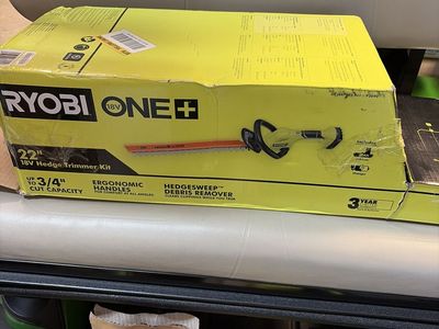 New Ryobi Hedge Trommer With Batt And Charger