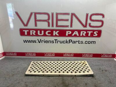 Kenworth Deck Plate / Catwalk