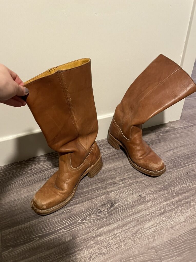 Womens FRYE campus Boots