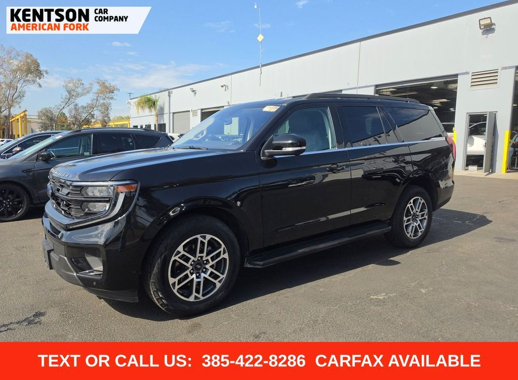 2025 Ford Expedition Active