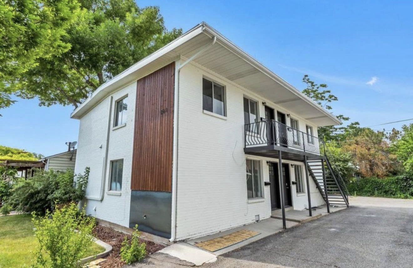 1 Bed 1 Bath Apartment