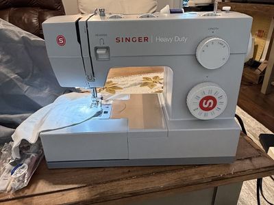 New Havy Duty singer Sewing Machine
