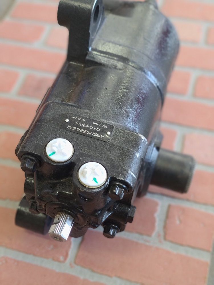 Main image 3