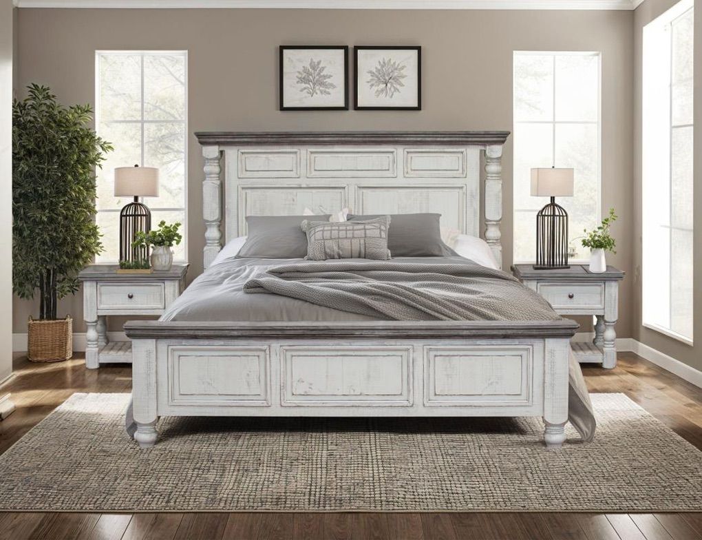 BRAND NEW! SolId Wood Beautiful KING Bed